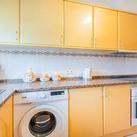 Casa Logan, 2 Bedroom With Terrace & Pool 阿尔布费拉