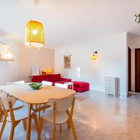 Casa Logan, 2 Bedroom With Terrace & Pool Lejlighed Albufeira